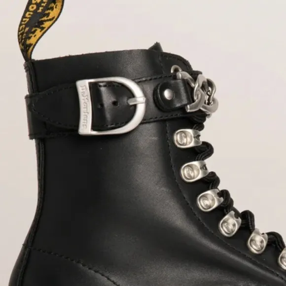 Doc Martens 1460 Pascal Leather lace up boots. NWOT