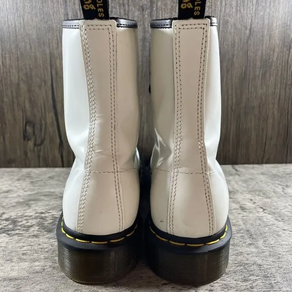 Doc Martens Air Wair 11821 Womens White Leather Combat Boots Eyelet US Size 10