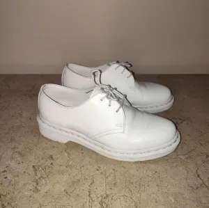 Doc Martens  Classic White Men's Shoes