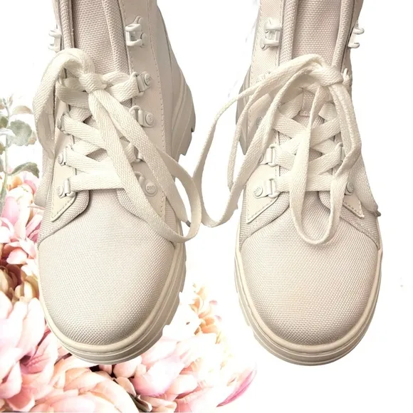 Doc Martens Combs W Combat Boots Women's Size 9 All White Air Ware Nylon
