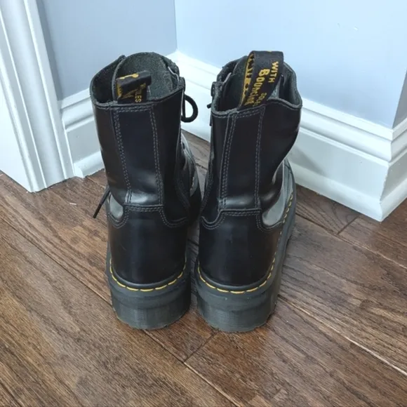 Doc Martens Men's Black Leather Jadon Platform Lace Up Combat Boots 10
