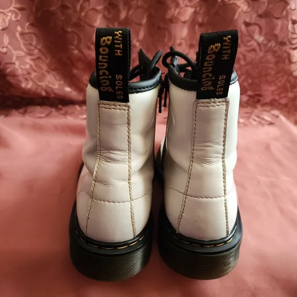 Doc Martens White Junior Pascal Combat Boots 1460J Youth Kids Size 4 Womens 5