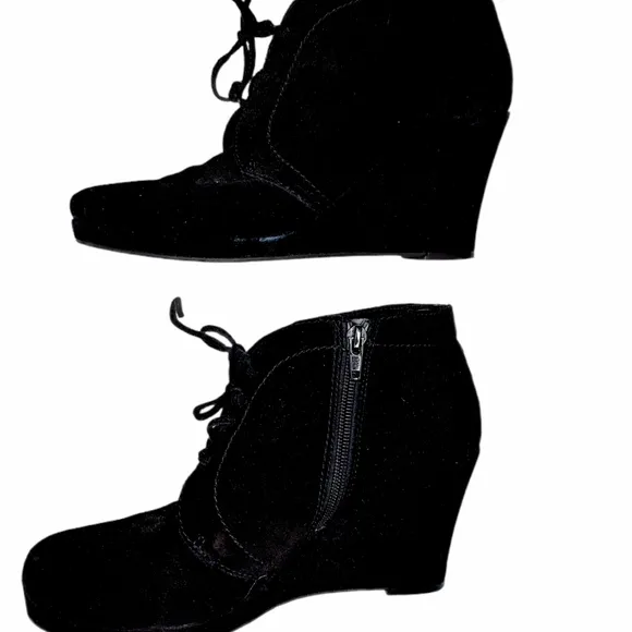 Dolce Vita Black Size 9 Lace Up Wedge Booties