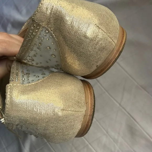 Dolce Vita Reyes Light Gold Mesh Ansel Crystal Ballet Flats