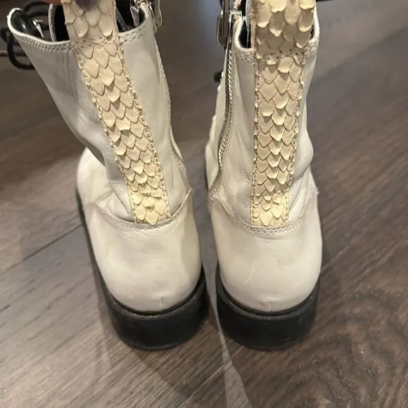 Dolce Vita White Combat Boots - Size 10