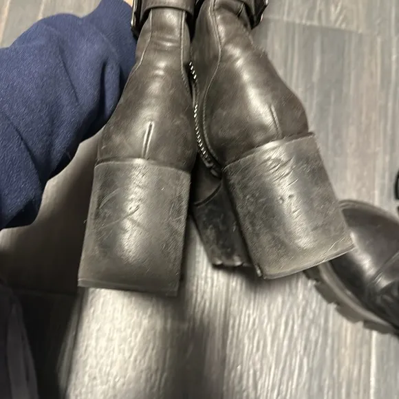 dolls kill current mood Jane doe boots 5m pre owned vintage