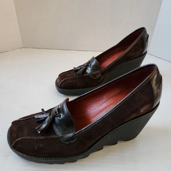 Donald J Pliner Baco Wedge Pumps Sz: 7.5 Brown Suede High Heels Shoes Italy