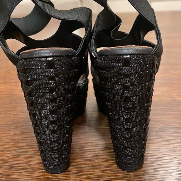 Donald J Pliner WINNIE Basic Elastic Platform black wedges