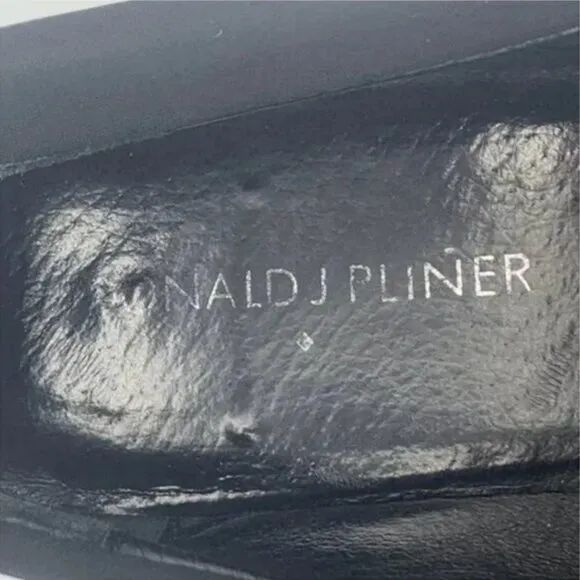 Donald J. Pliner Women's Maddy Wedges Black Size 9.5