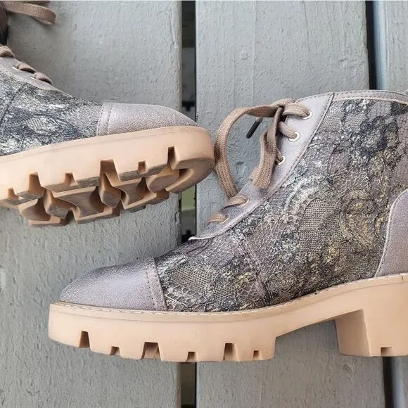 Donald Pliner Bronze Metallic Lugged Sole Eliaa Lace Combat Boots Size 8M