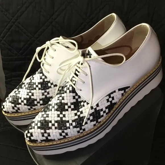 Donna Piu wedges