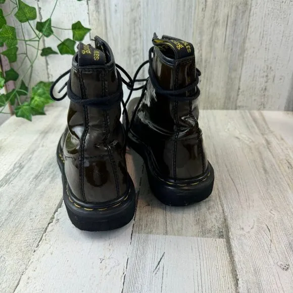 Dr. Marten Air Wair olive green Glossy Patent Leather Combat Boots 9