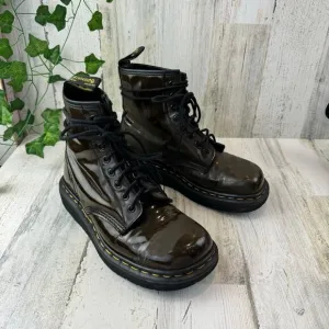Dr. Marten Air Wair olive green Glossy Patent Leather Combat Boots 9