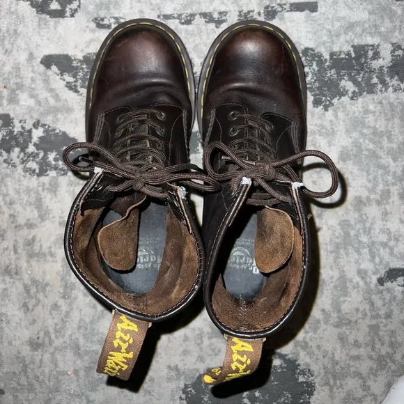 Dr Marten Vintage Lace Up Boots