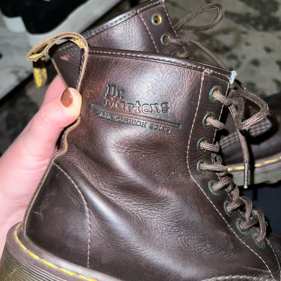 Dr Marten Vintage Lace Up Boots