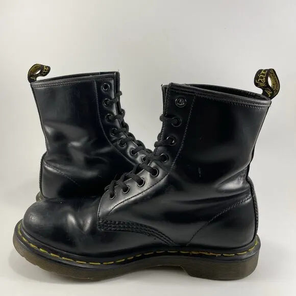 Dr. Martens 11821 Combat Boots Womens Size 8 Black Combat Leather Lace Up