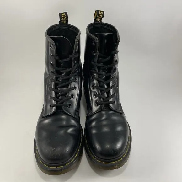 Dr. Martens 11821 Combat Boots Womens Size 8 Black Combat Leather Lace Up