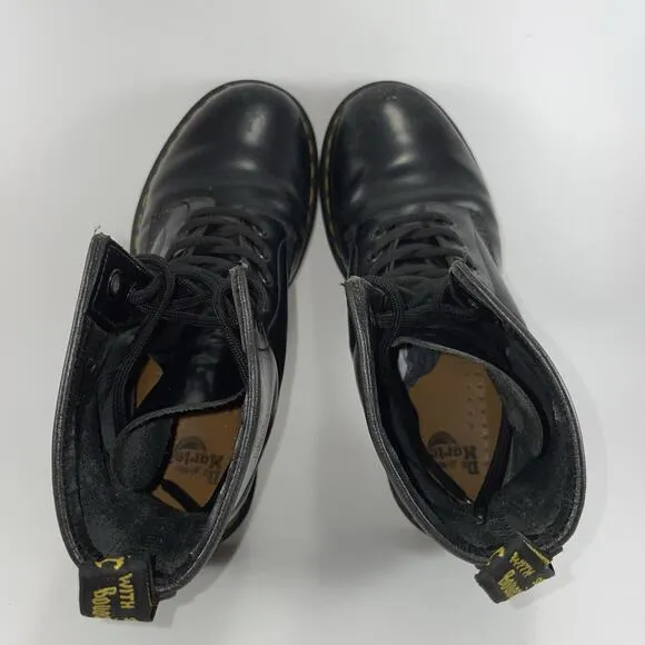 Dr. Martens 11821 Combat Boots Womens Size 8 Black Combat Leather Lace Up