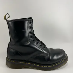 Dr. Martens 11821 Combat Boots Womens Size 8 Black Combat Leather Lace Up
