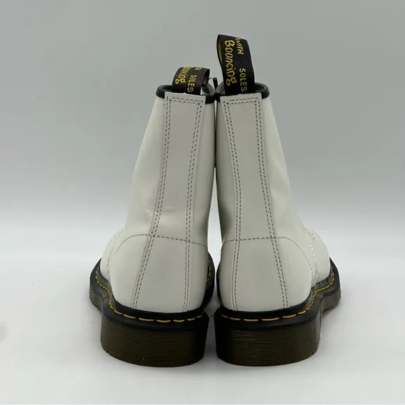Dr. Martens 11821/1460 Lace Up Boots. Size 8