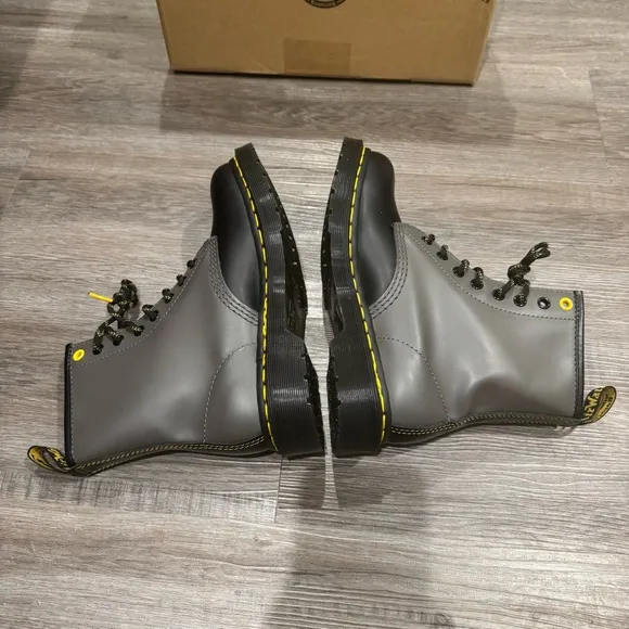Dr Martens 1460 Black Charcoal Black Smooth Leather Combat Boots