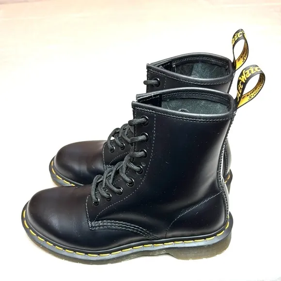 Dr. Martens 1460 Black Patent Leather Classic Lady’sAnkle Boots.