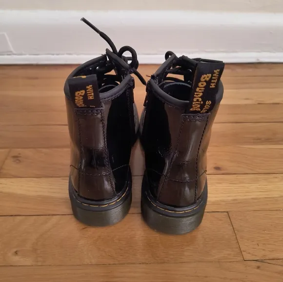 Dr. Marten's 1460 Delaney Black Patent  Combat Lace Up Boots Size 3