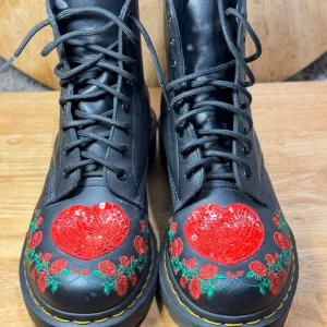 Dr. Martens 1460 limited edition sequin hearts, leather boots size 9