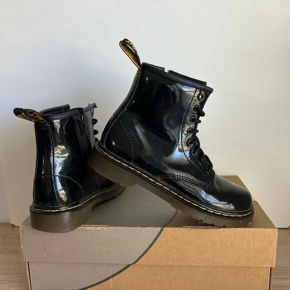 Dr. Martens 1460 Patent Black Leather Lace Up Combat Boots - SZ 2 Y