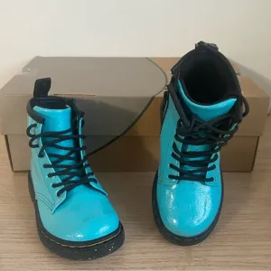 Dr. Martens 1460 Patent Blue Girls Combat Boots- SZ 9 C