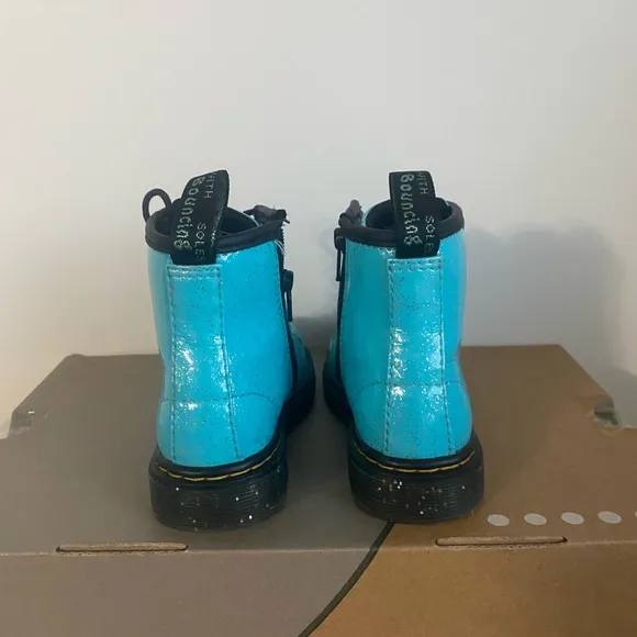 Dr. Martens 1460 Patent Blue Girls Combat Boots- SZ 9 C