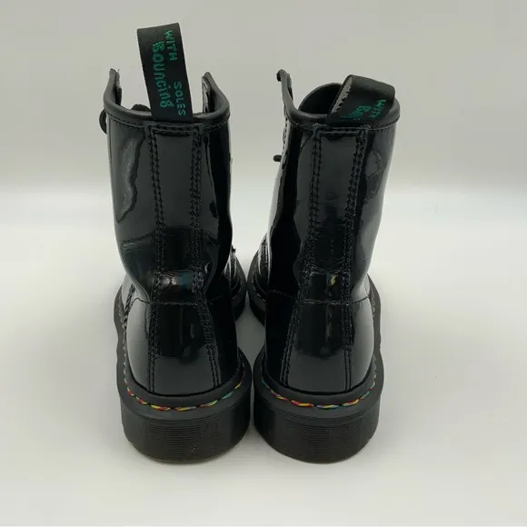 Dr. Martens 1460 Rainbow Patent Combat Boots. 8-Eye Women’s Size US 7L.