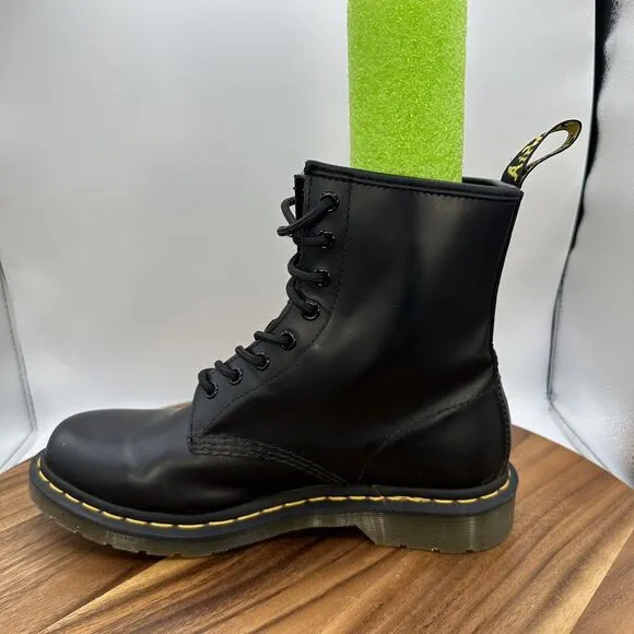 Dr Martens 1460 Smooth Leather Lace Up Boots Combat Moto Grunge Goth‎ Women's 9