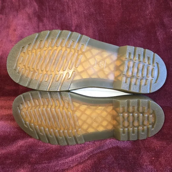 Dr. Martens 1461 Derby Oxford Shoes White Youth 5/Women's 7