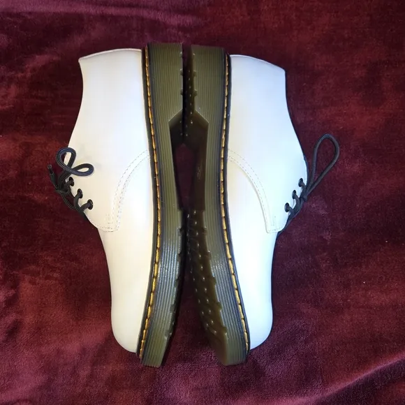 Dr. Martens 1461 Derby Oxford Shoes White Youth 5/Women's 7