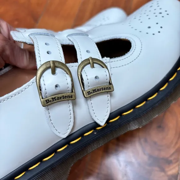 Dr. Marten’s 8065 Virginia White Leather Mary Jane Chunky Shoes 10