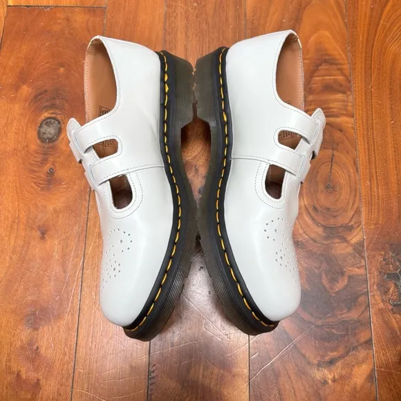 Dr. Marten’s 8065 Virginia White Leather Mary Jane Chunky Shoes 10