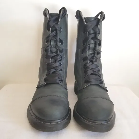 Dr Martens Aimilie Combat Boots Green