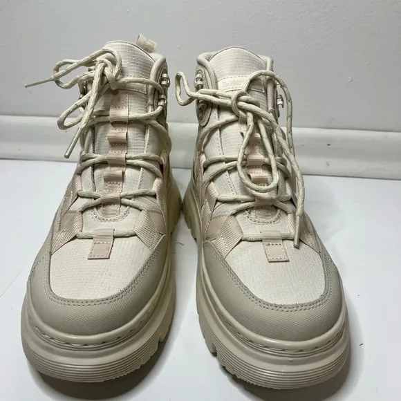Dr Martens Air Wair Boury Utility Combat Boots Ivory Lace Up Men Sz 9 (W Sz 10)