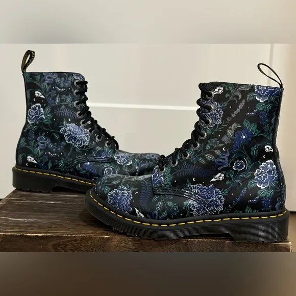 Dr. Martens Air Wair floral combat boots