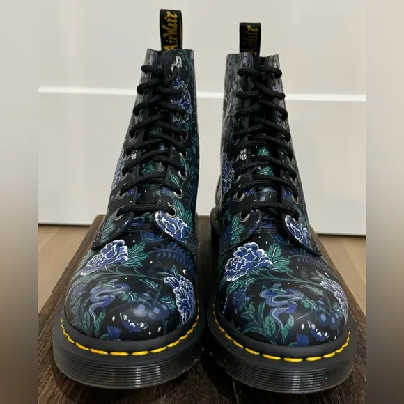 Dr. Martens Air Wair floral combat boots