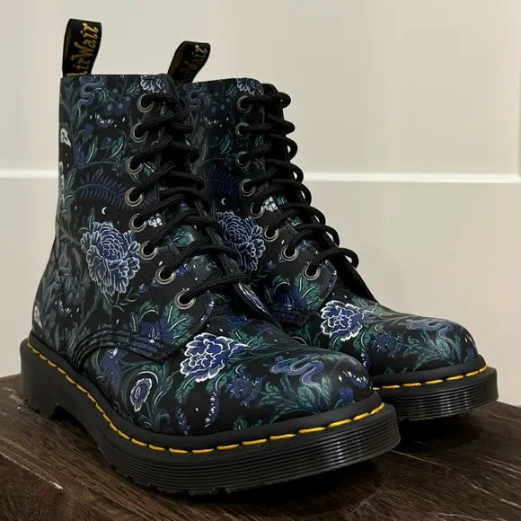 Dr. Martens Air Wair floral combat boots