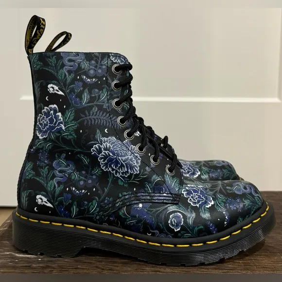 Dr. Martens Air Wair floral combat boots