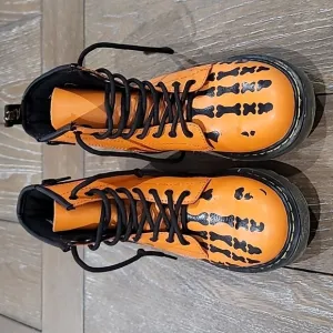 Dr. Martens AirWair Burnt Orange Jr. DELANEY Lace Up Boots Size 3 Unisex