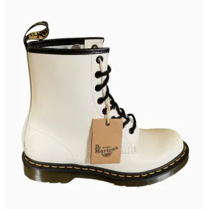 Dr. Martens AirWair White Smooth Leather Combat Boots Womens Size 8 NEW