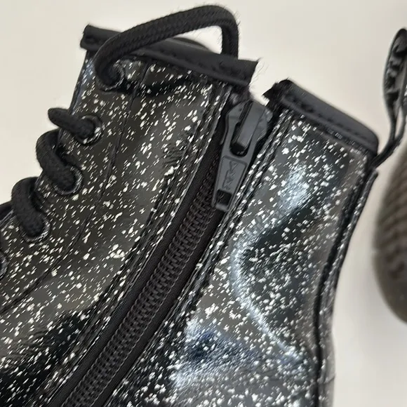 Dr. Martens Black Cosmic Glitter Combat Lace Up Boots 1460 J‎ Girls Size 1 NEW
