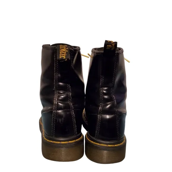 Dr. Marten's Black Leather Lace-Up Combat Boots Women's Size 6, Kid's Size 5