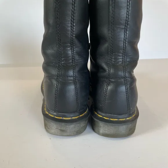 Dr. Martens Black Smooth Leather 1460 Lace Up Boots Women’s 9 41