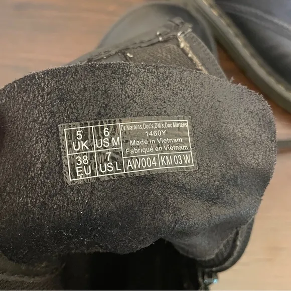 Dr. Martens boots 1460Y Softy T leather lace up boots
