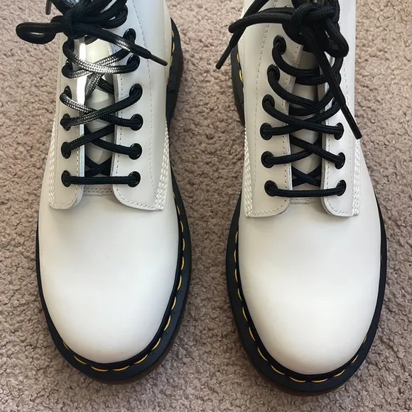 Dr. Martens Boots | NEW | Size 8